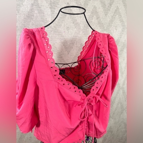 Milk & Honey pink puff sleeve cropped top size XL - Picture 6 of 9